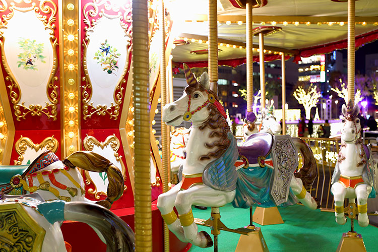 警固公園メリーゴーラウンド