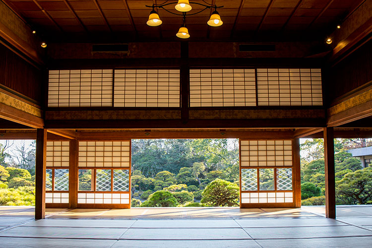 御花の大広間